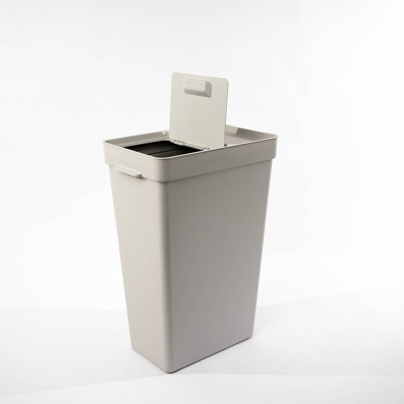 HALLBAR Bin with Lid 35L