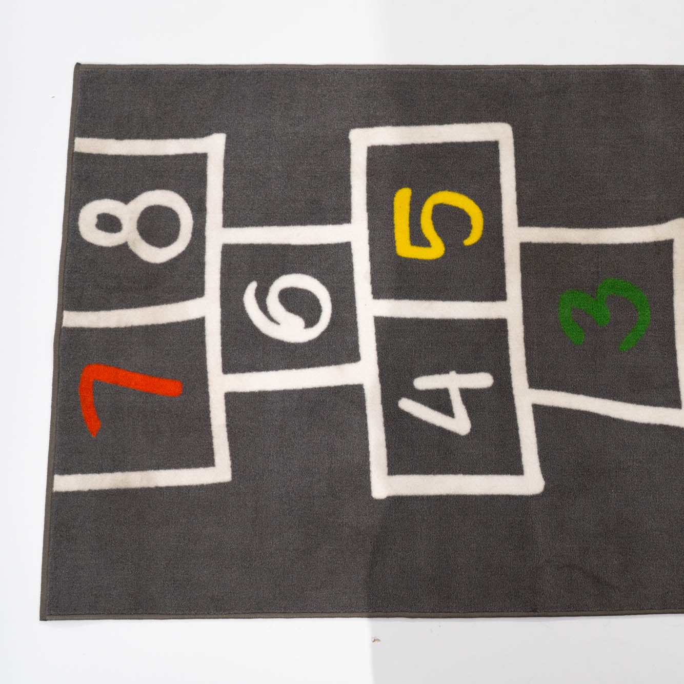 HEMMAHOS Hop-Scotch rug 100x160