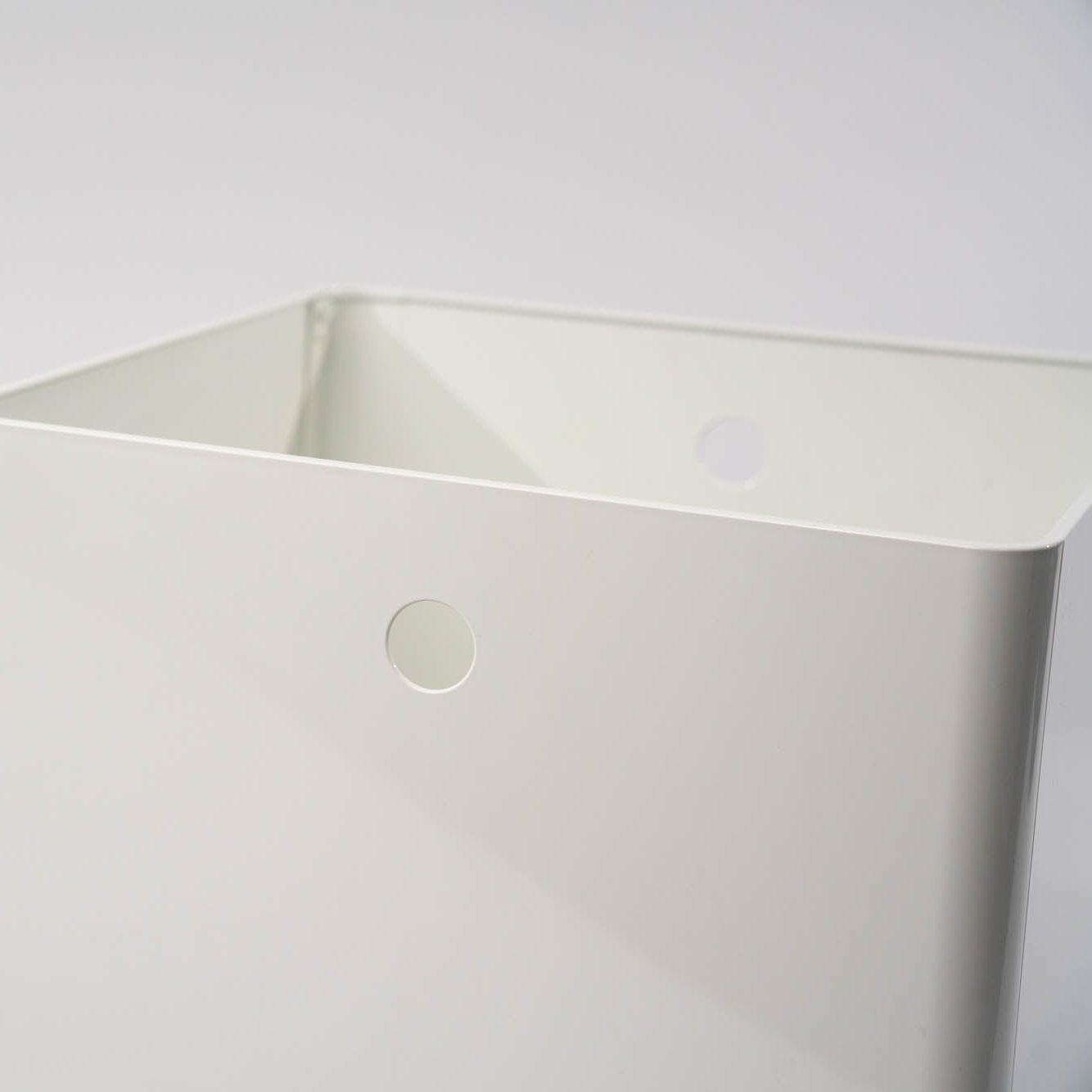 KUGGIS storage box with lid 32x32x32