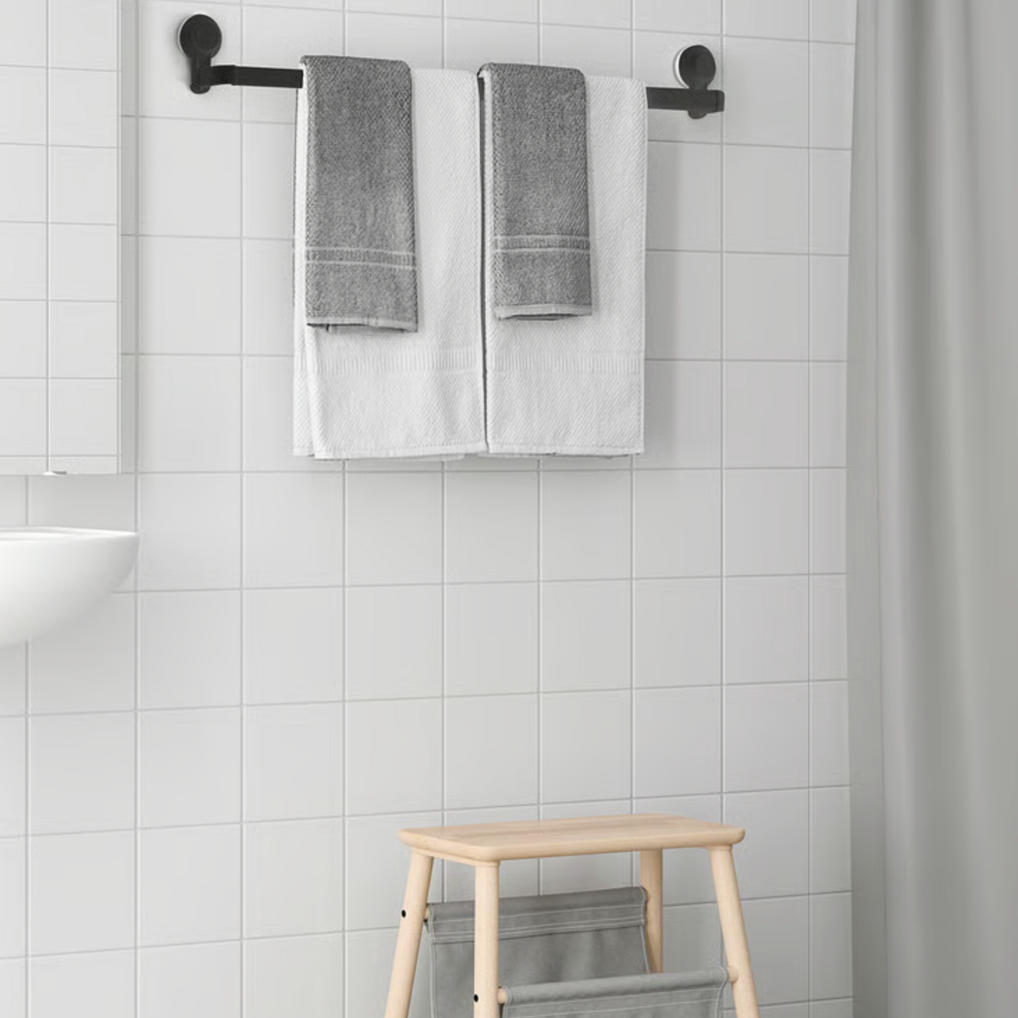 TISKEN Towel rack with suction cup