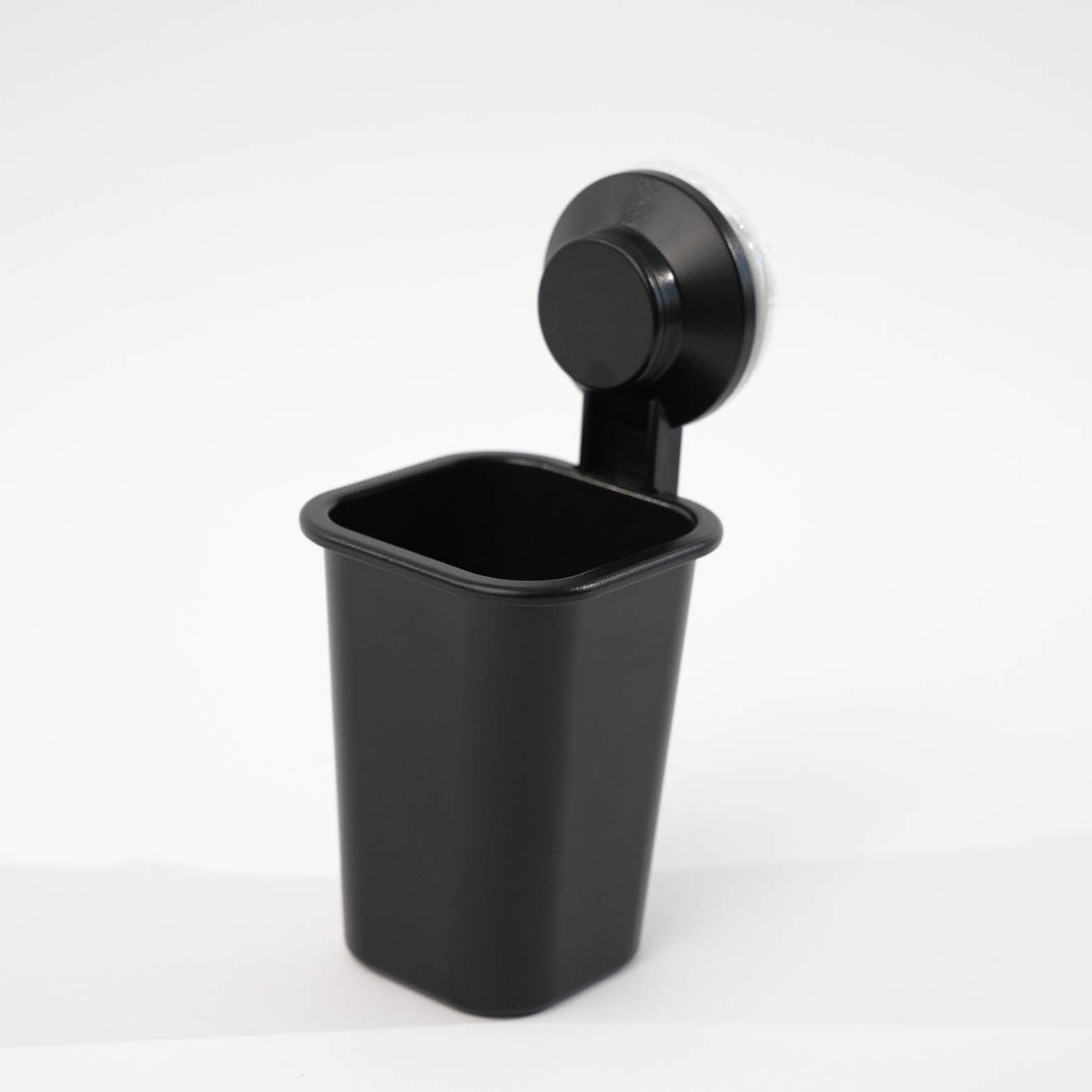 TISKEN Toothbrush holder with suction cup
